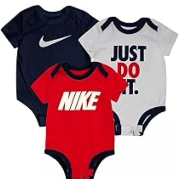 Nike Baby Boy's Long Sleeve Bodysuits Size new born Black/White 3-Pack Set - Picture 2 of 13